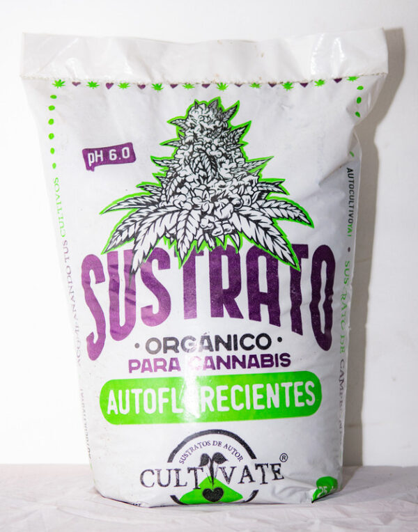 SUSTRATO AUTOFLORECIENTE 80L